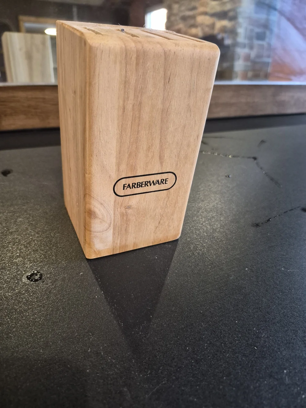 Farberware Knife Block 5 Slot Natural Oak Wood 5 1/2" × 3"x3 No Knives Included - Picture 1 of 6